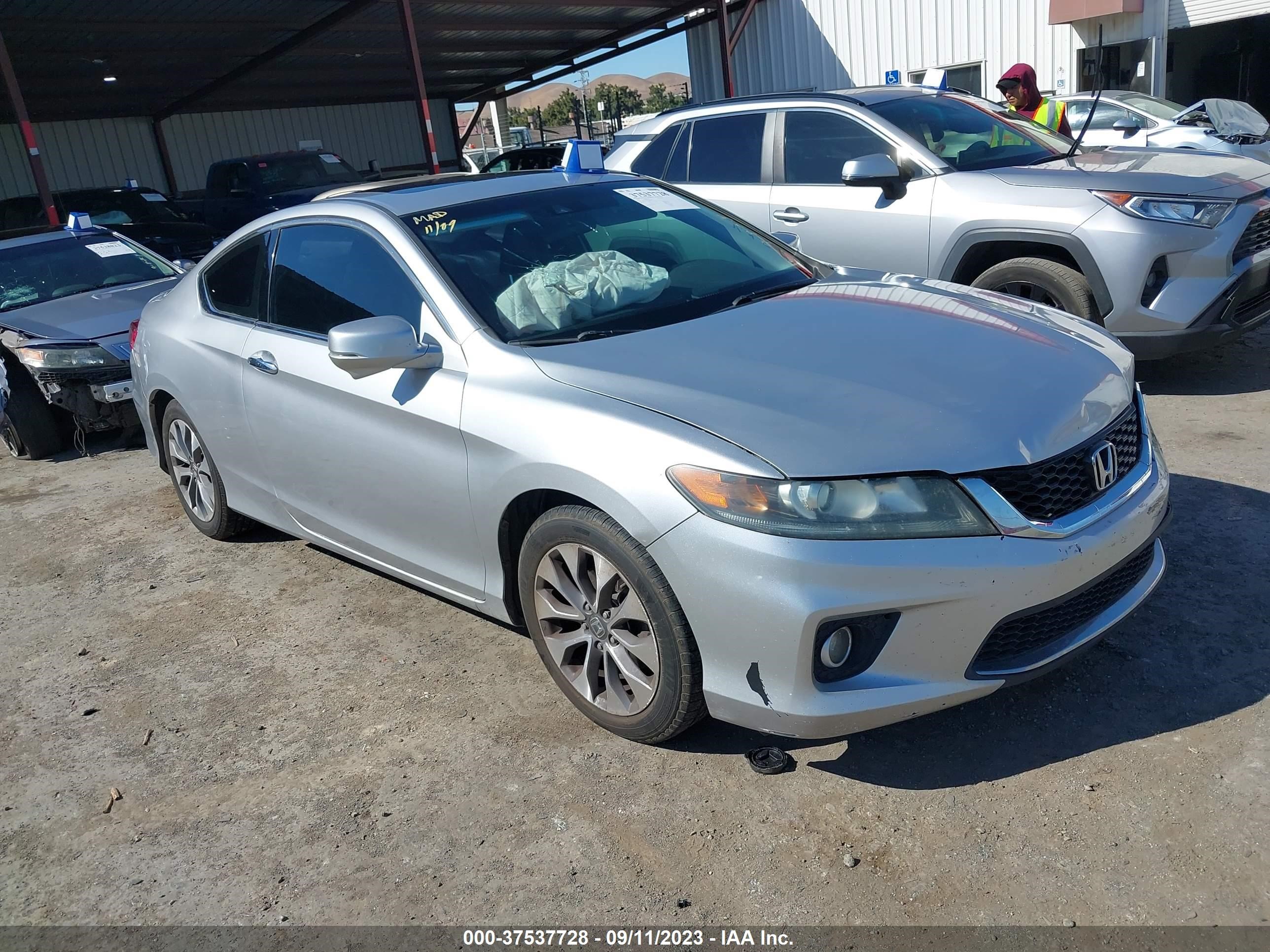 HONDA ACCORD 2013 1hgct1b85da002616