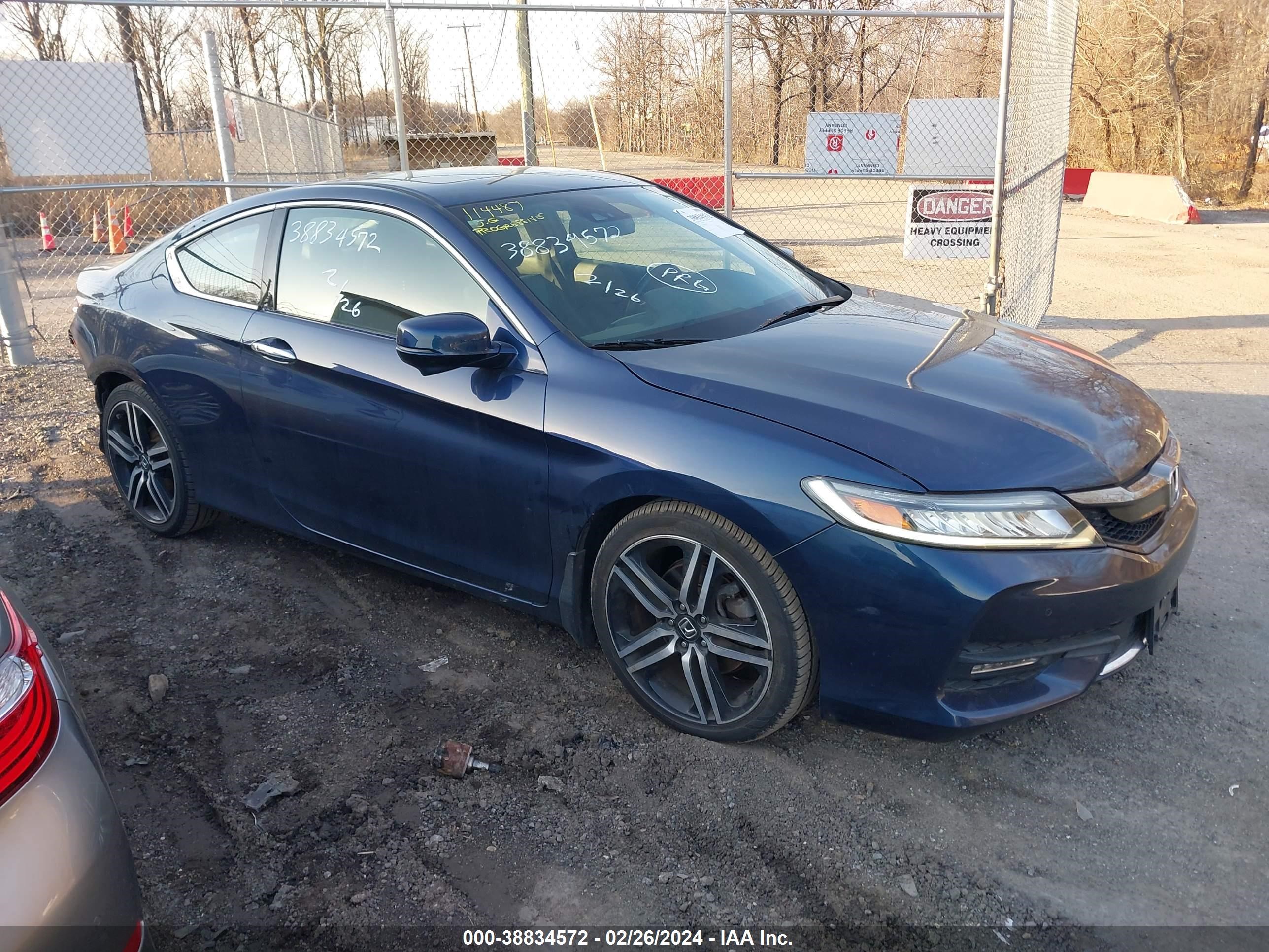 HONDA ACCORD 2016 1hgct2b01ga000933