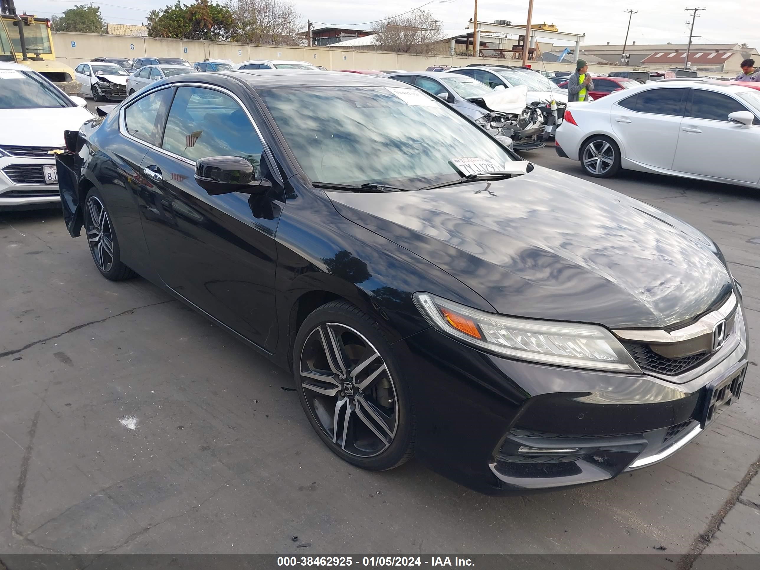 HONDA ACCORD 2017 1hgct2b05ha004212