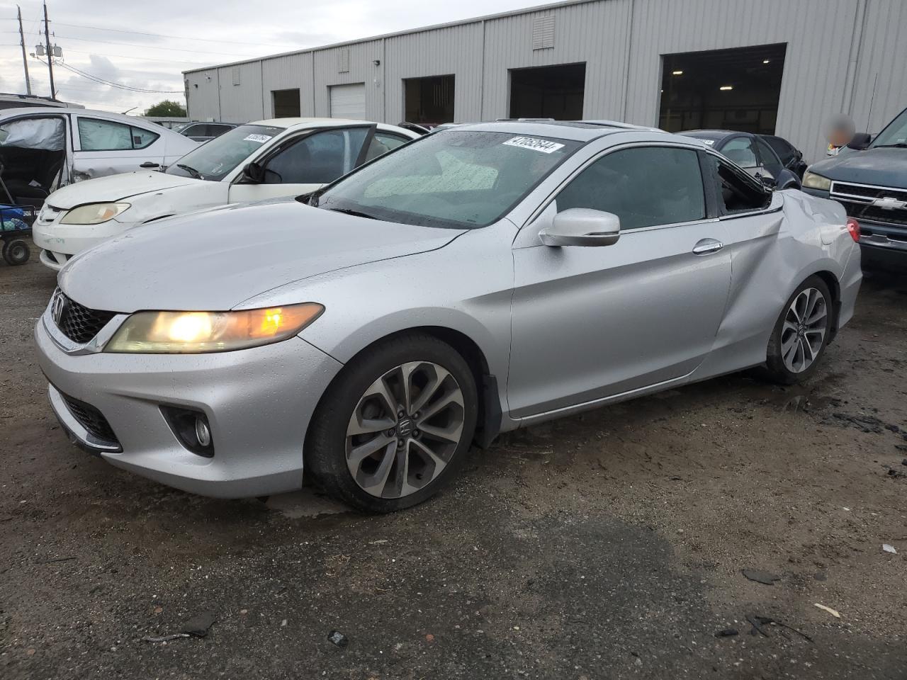 HONDA ACCORD 2013 1hgct2b87da001814