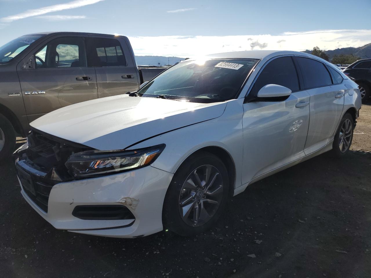 HONDA ACCORD 2018 1hgcv1f10ja180856