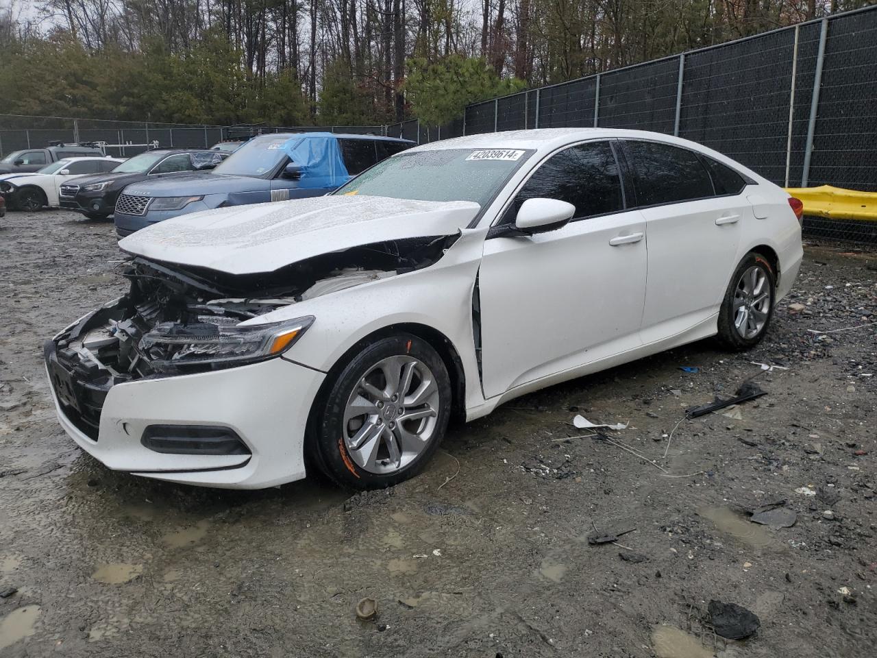 HONDA ACCORD 2018 1hgcv1f11ja101078