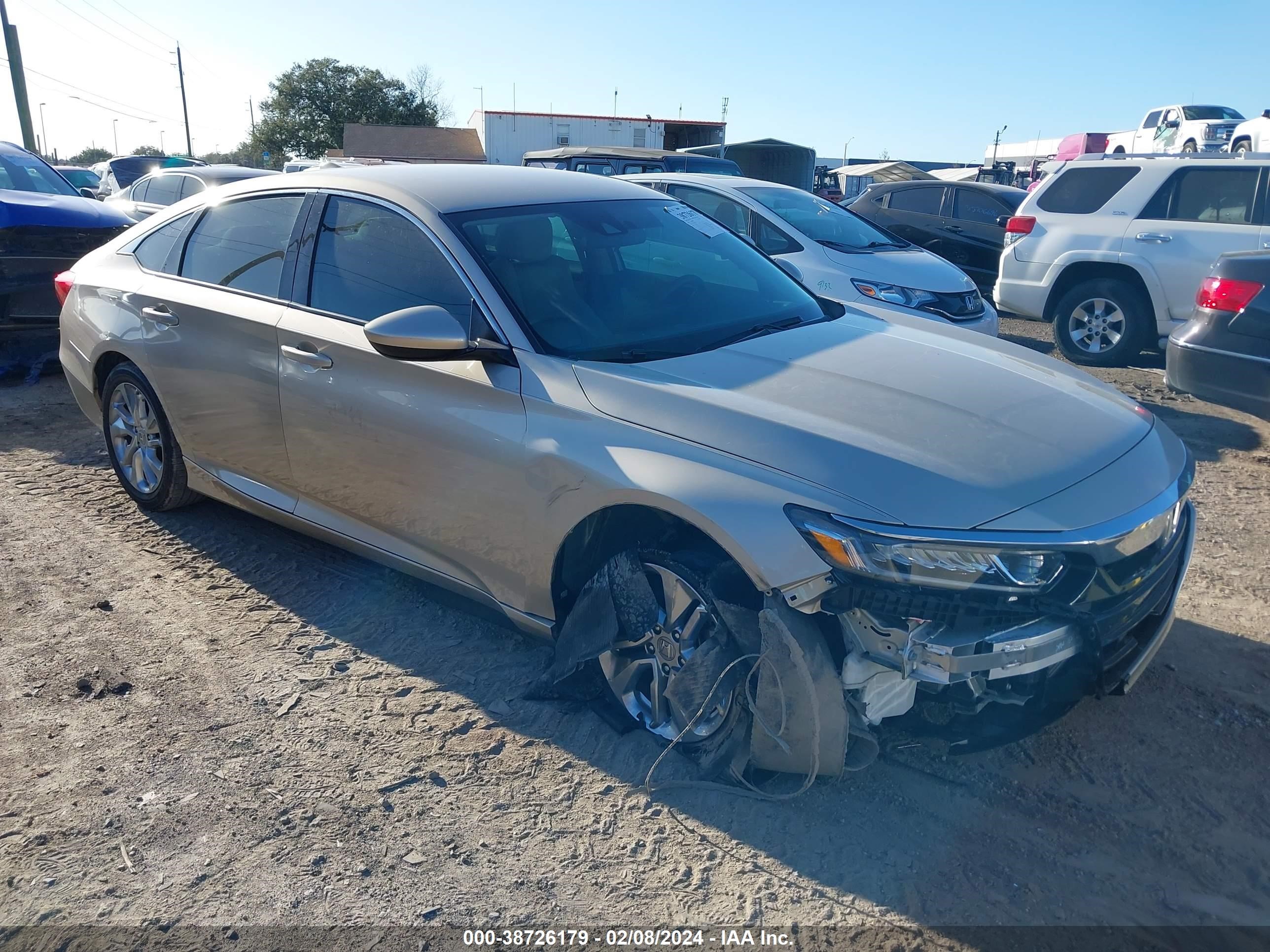 HONDA ACCORD 2018 1hgcv1f11ja229160