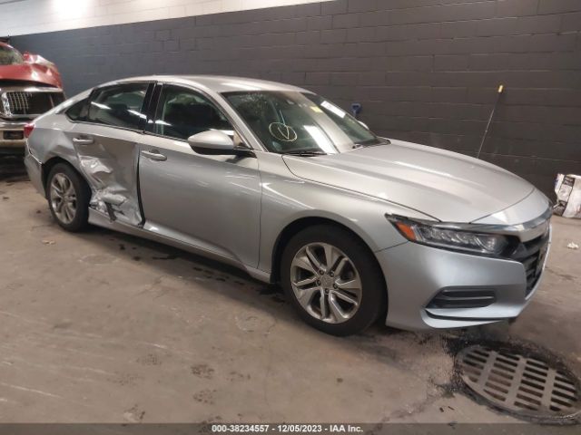 HONDA ACCORD 2019 1hgcv1f11ka068682