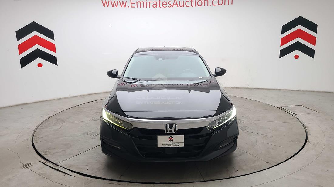 HONDA ACCORD 2019 1hgcv1f11ka802916