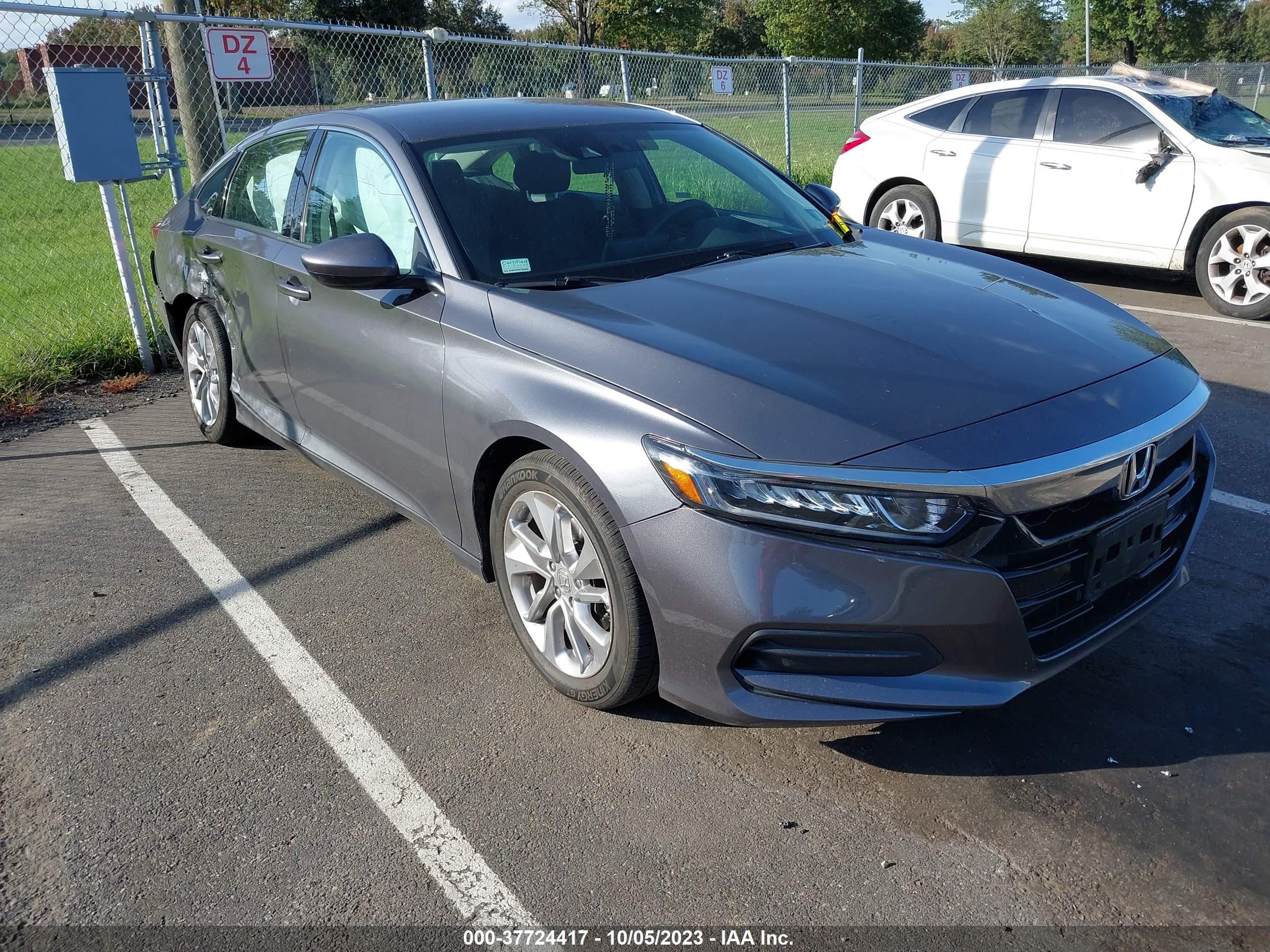 HONDA ACCORD 2018 1hgcv1f12ja064896