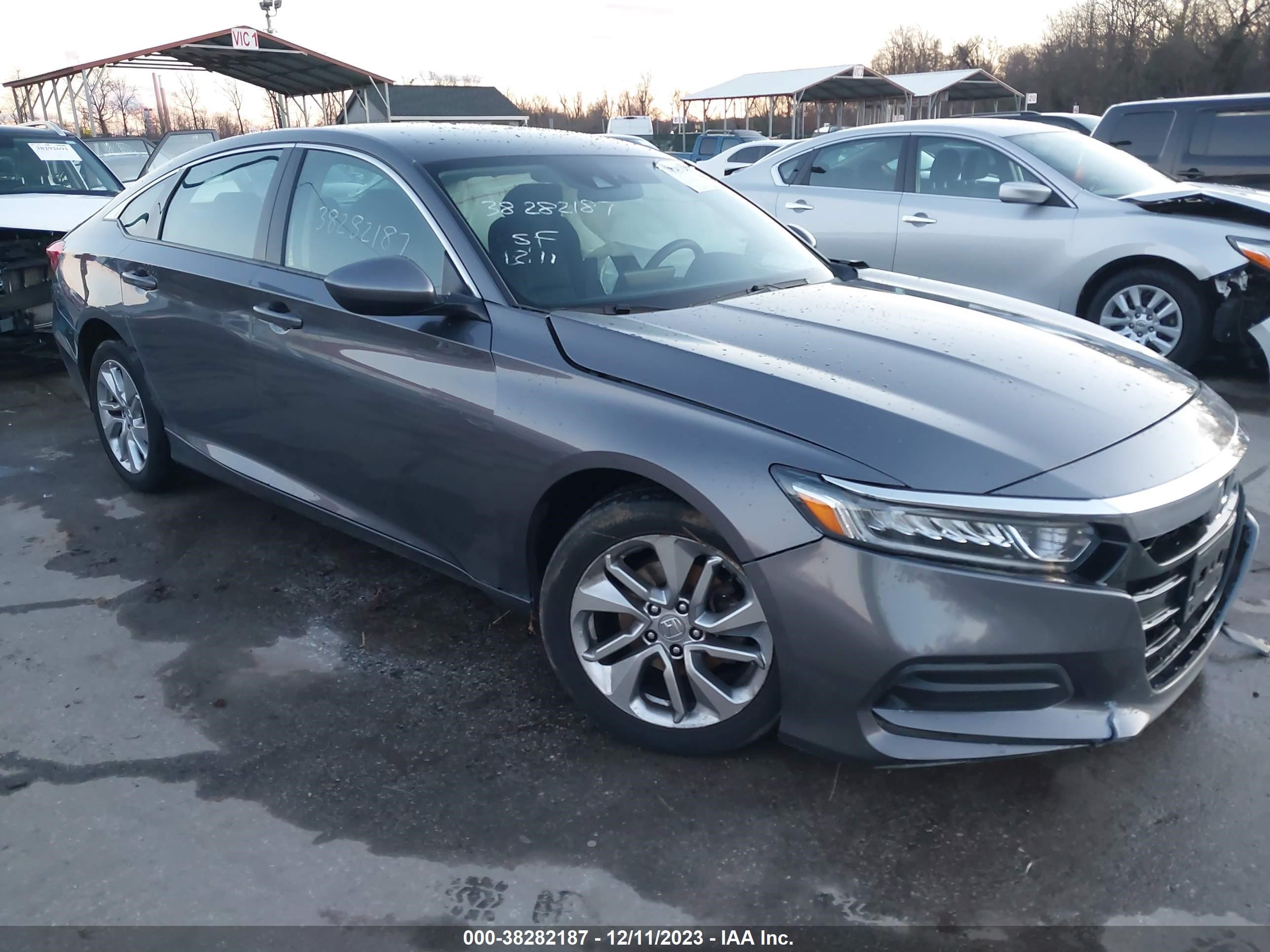 HONDA ACCORD 2019 1hgcv1f12ka120868