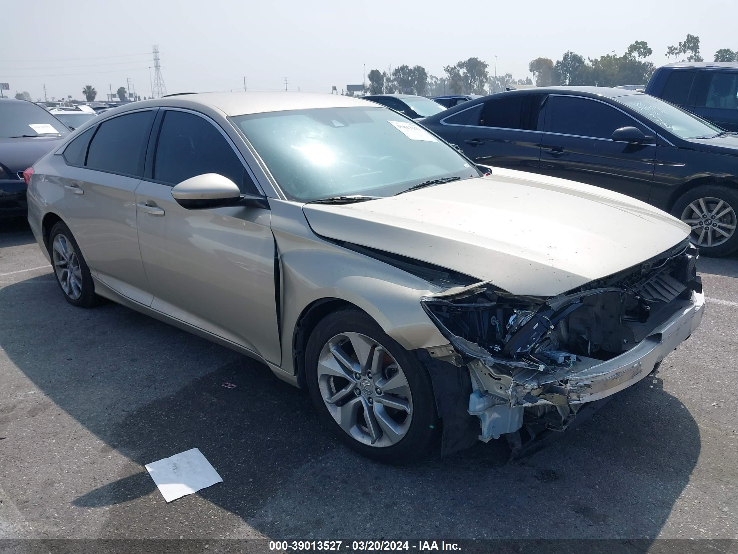 HONDA ACCORD 2018 1hgcv1f13ja179796