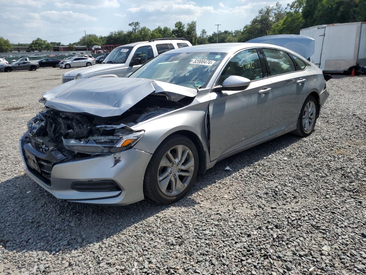 HONDA ACCORD 2018 1hgcv1f13ja200565