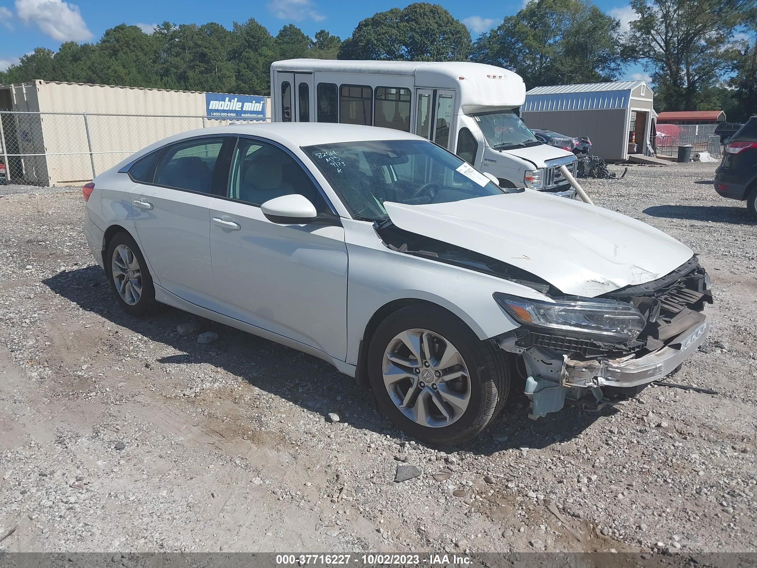 HONDA ACCORD 2019 1hgcv1f13ka028264