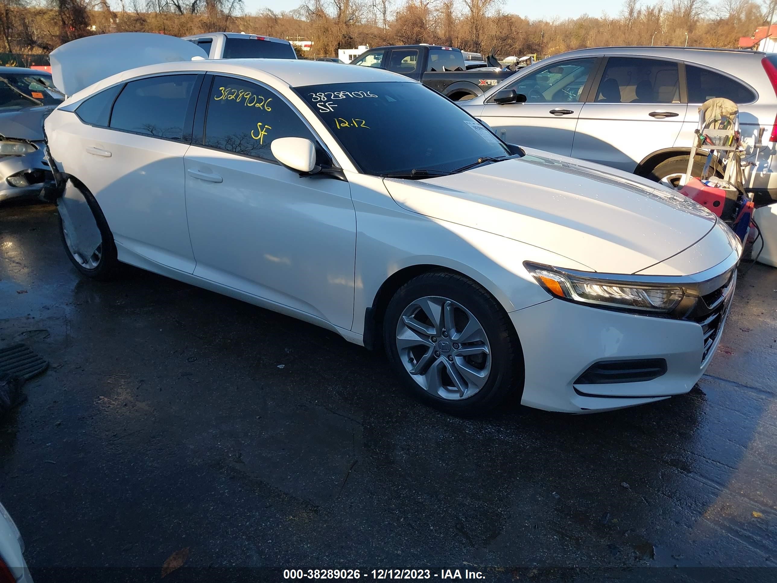 HONDA ACCORD 2019 1hgcv1f13ka128011