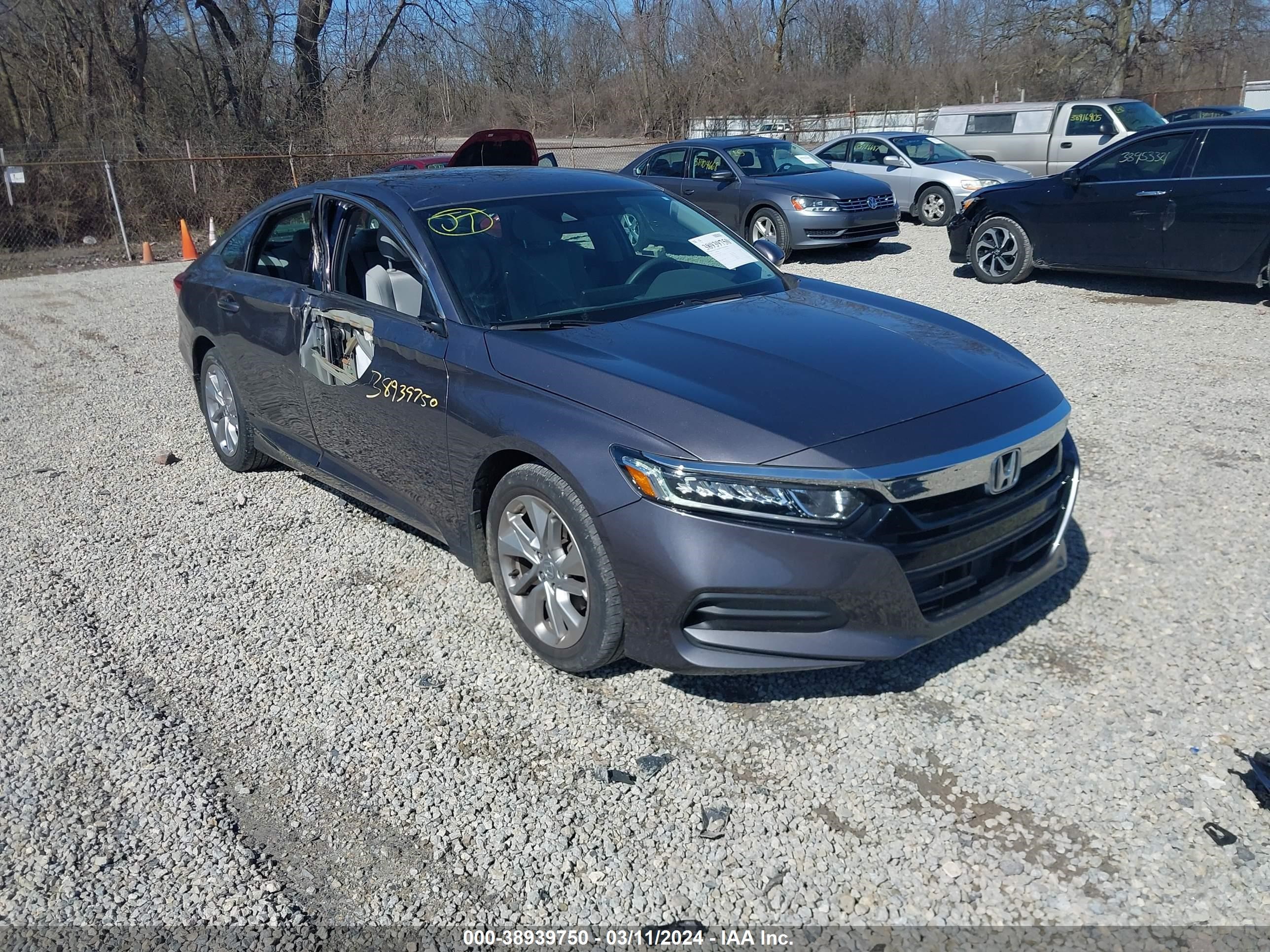 HONDA ACCORD 2018 1hgcv1f14ja263061