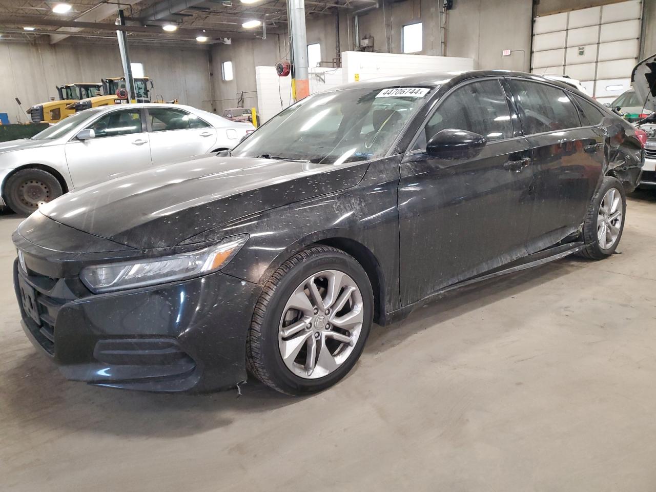 HONDA ACCORD 2018 1hgcv1f15ja076301