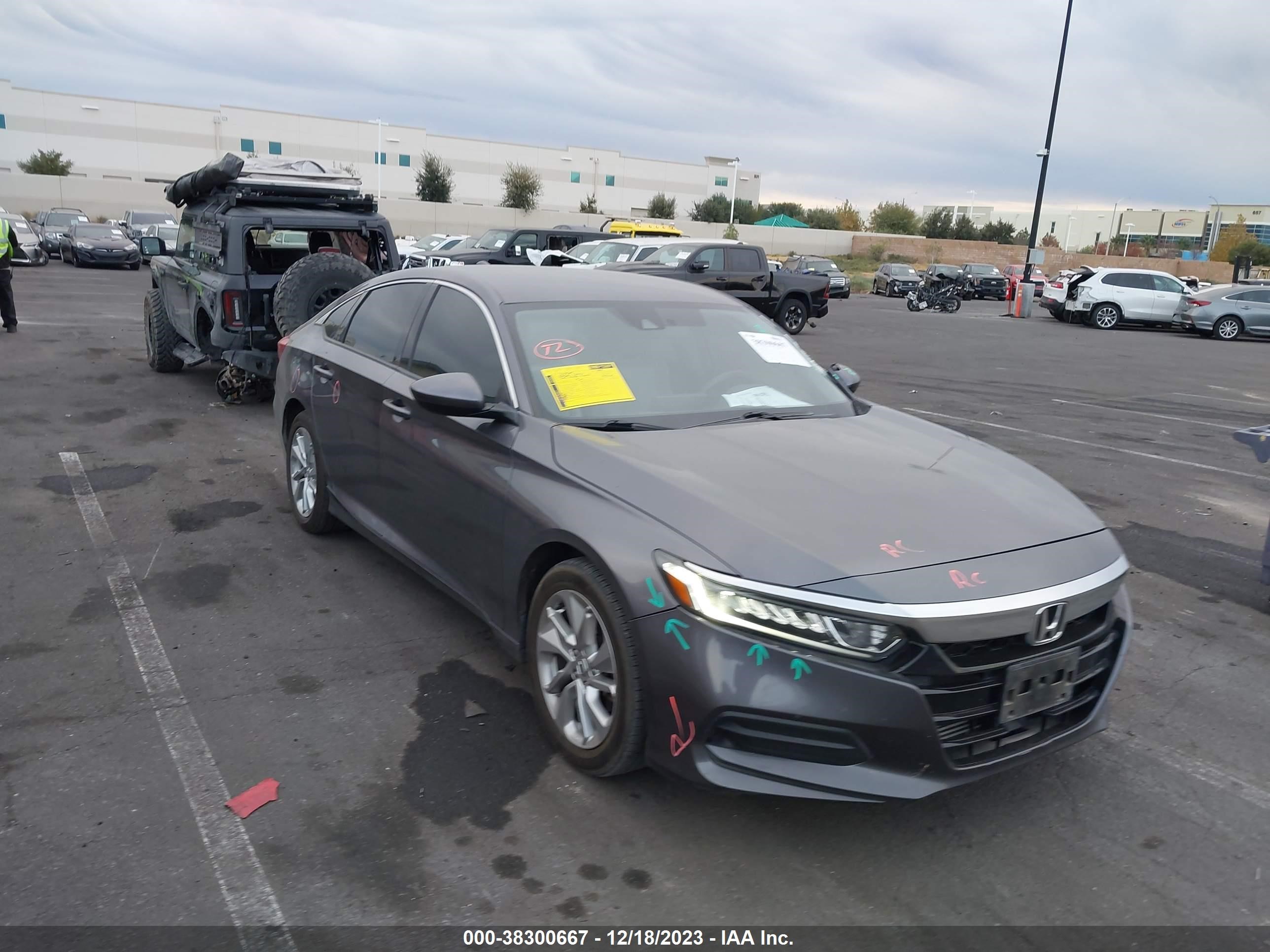 HONDA ACCORD 2018 1hgcv1f15ja227749