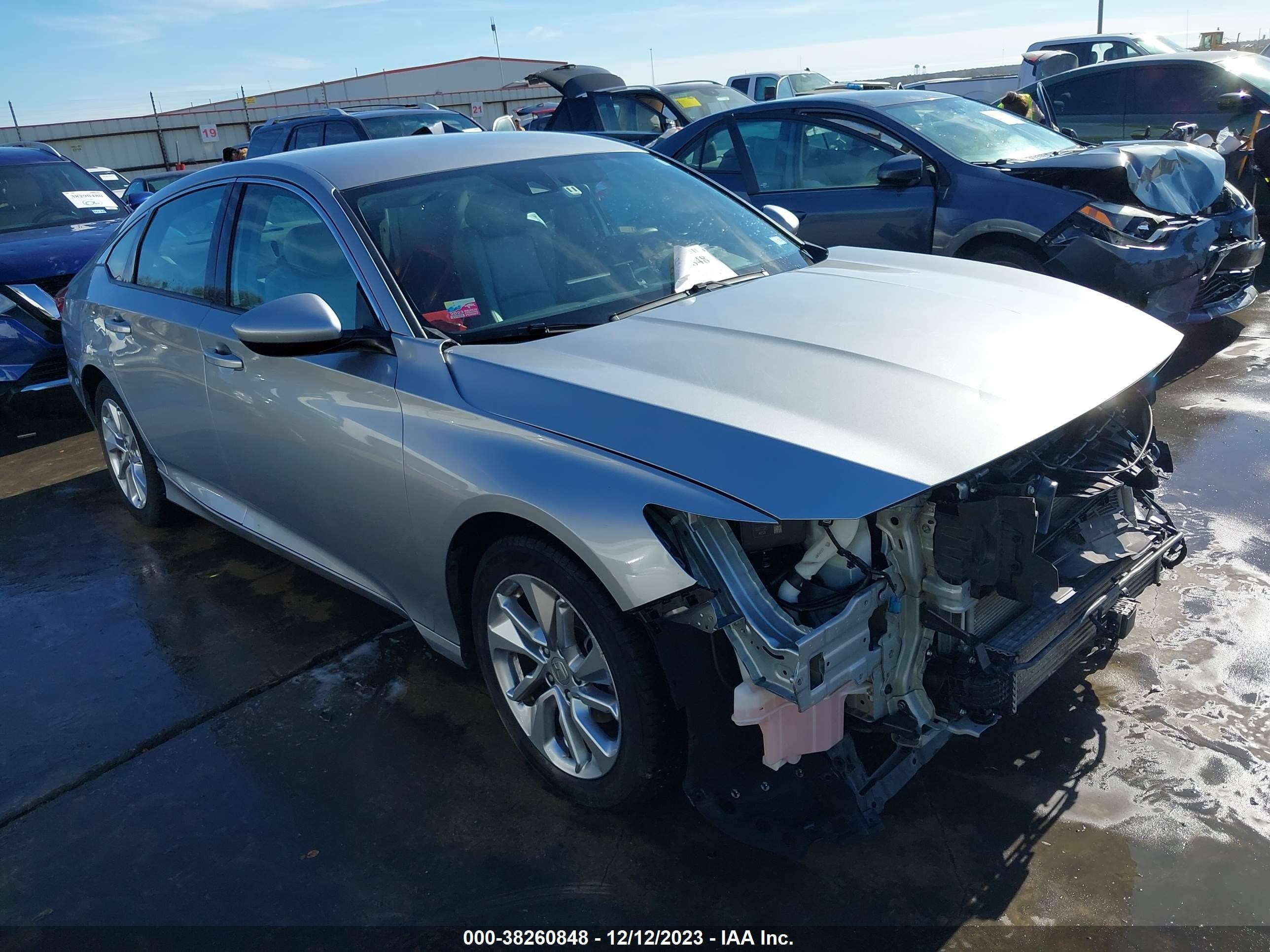 HONDA ACCORD 2019 1hgcv1f15ka024068