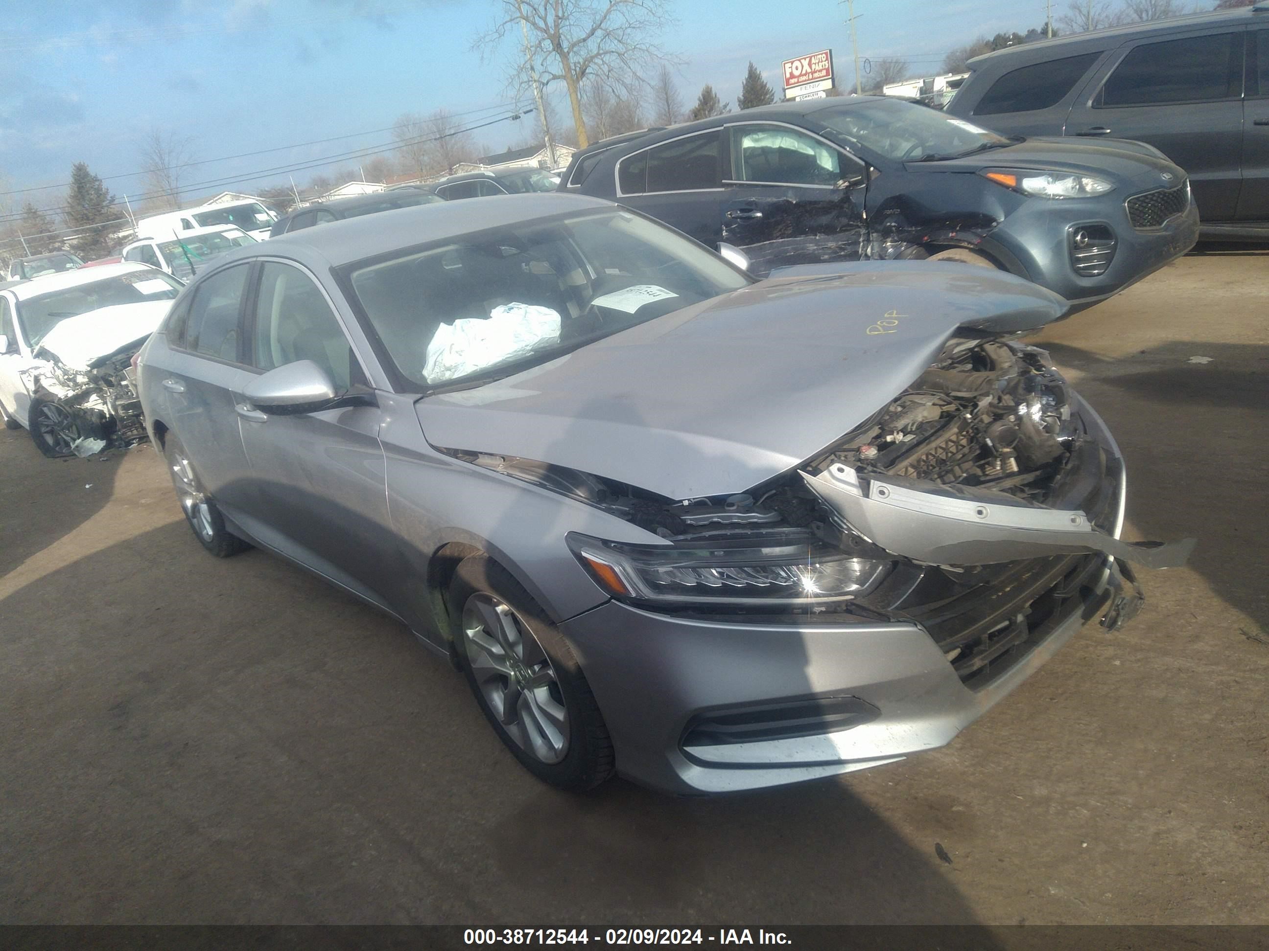 HONDA ACCORD 2019 1hgcv1f15ka141293