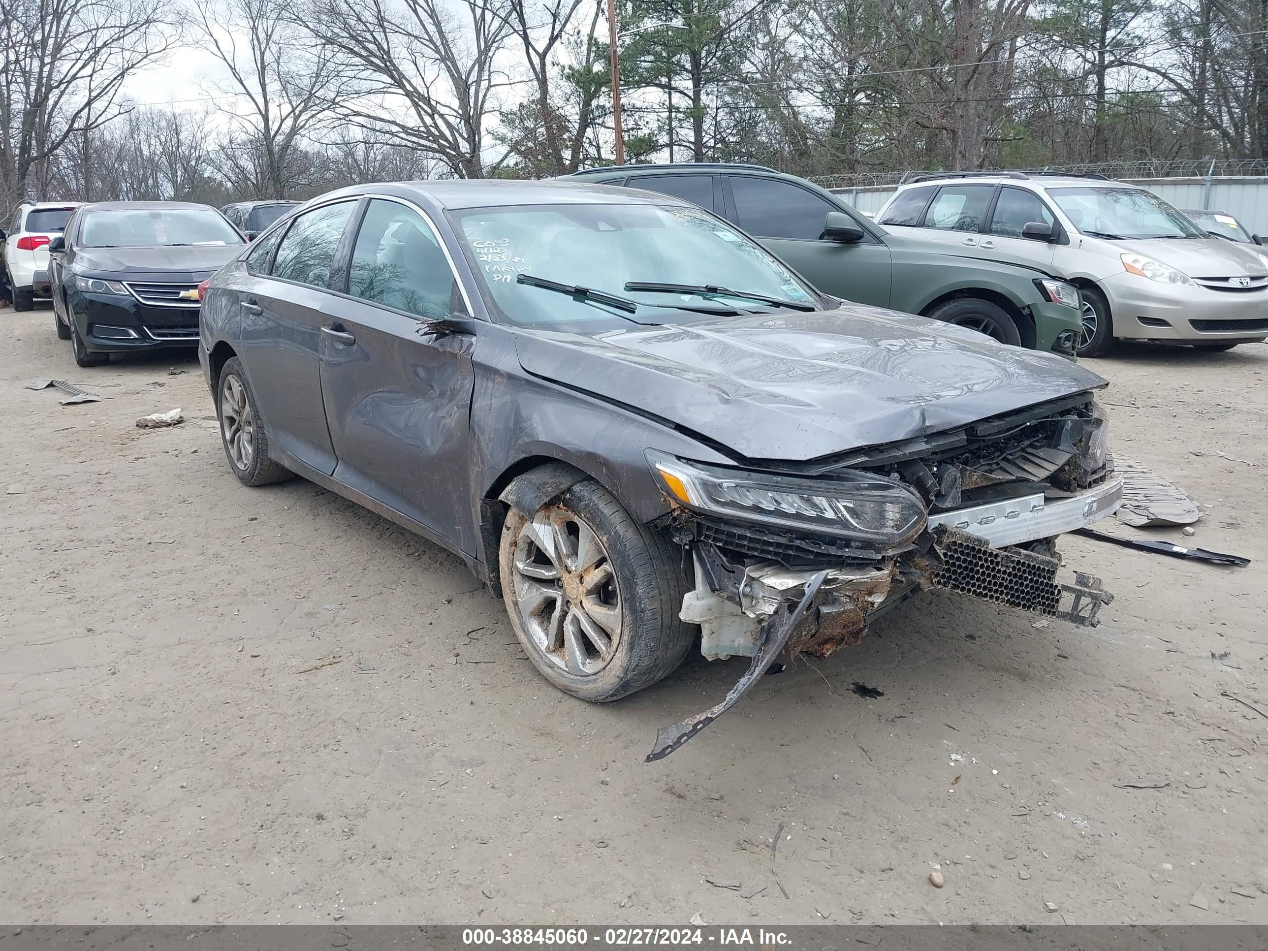 HONDA ACCORD 2018 1hgcv1f16ja235133