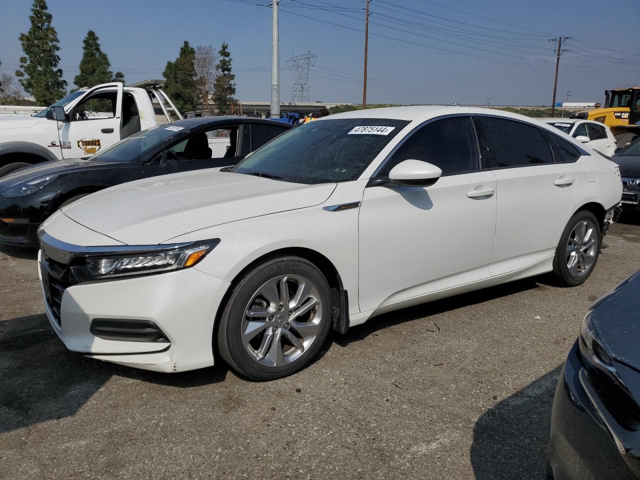 HONDA ACCORD 2018 1hgcv1f17ja260414