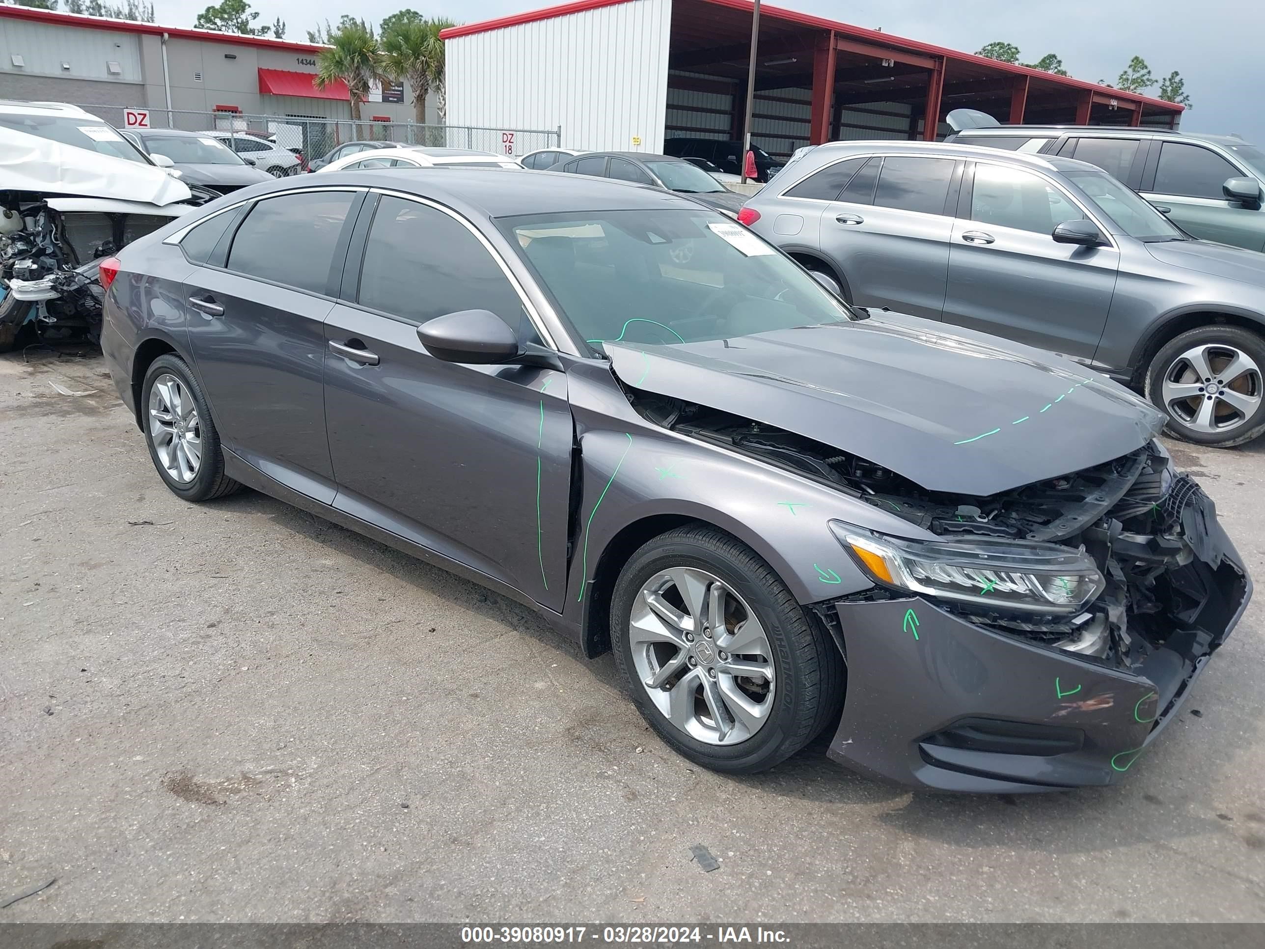 HONDA ACCORD 2018 1hgcv1f18ja144929