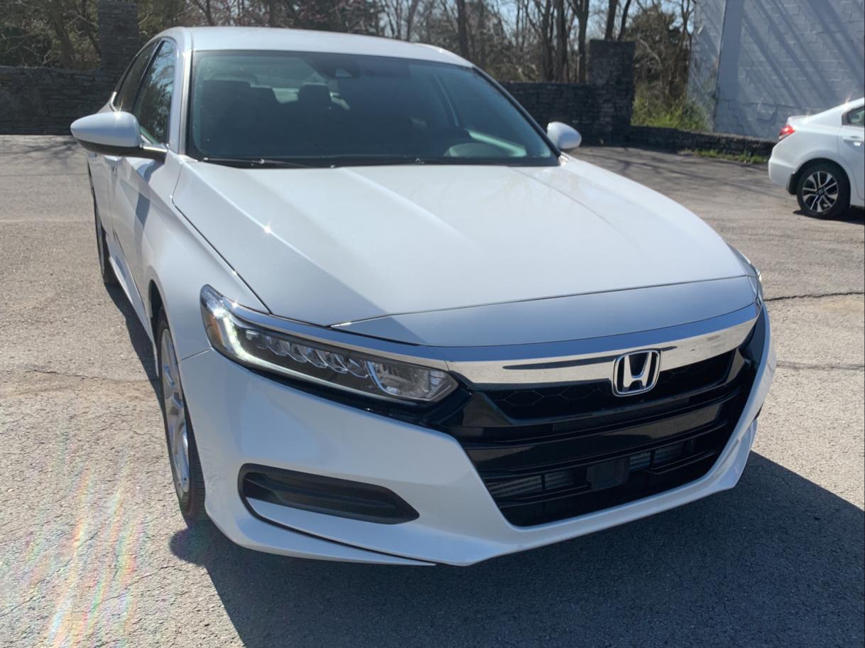 HONDA ACCORD LX 2019 1hgcv1f18ka098682