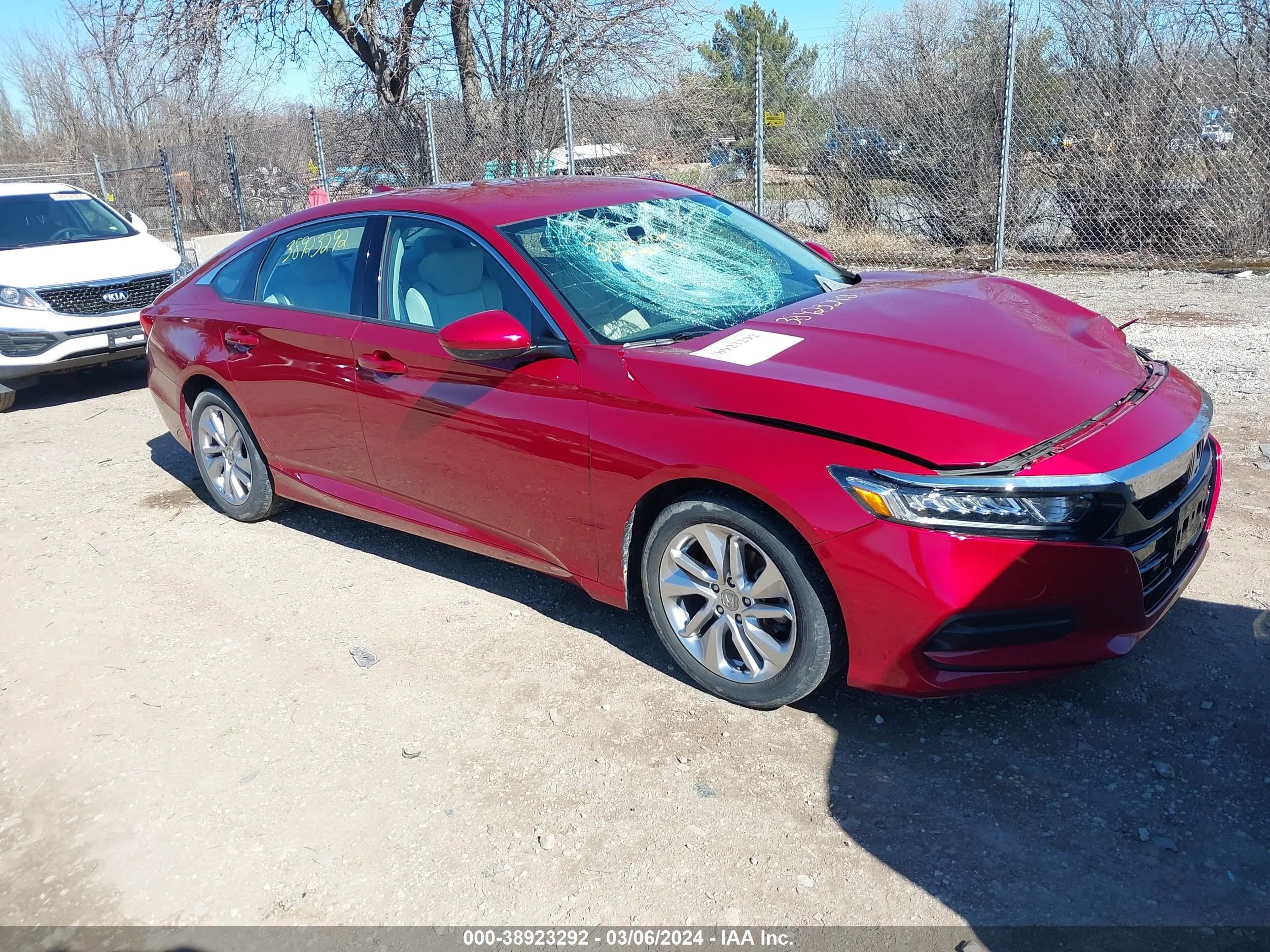 HONDA ACCORD 2019 1hgcv1f18ka114427