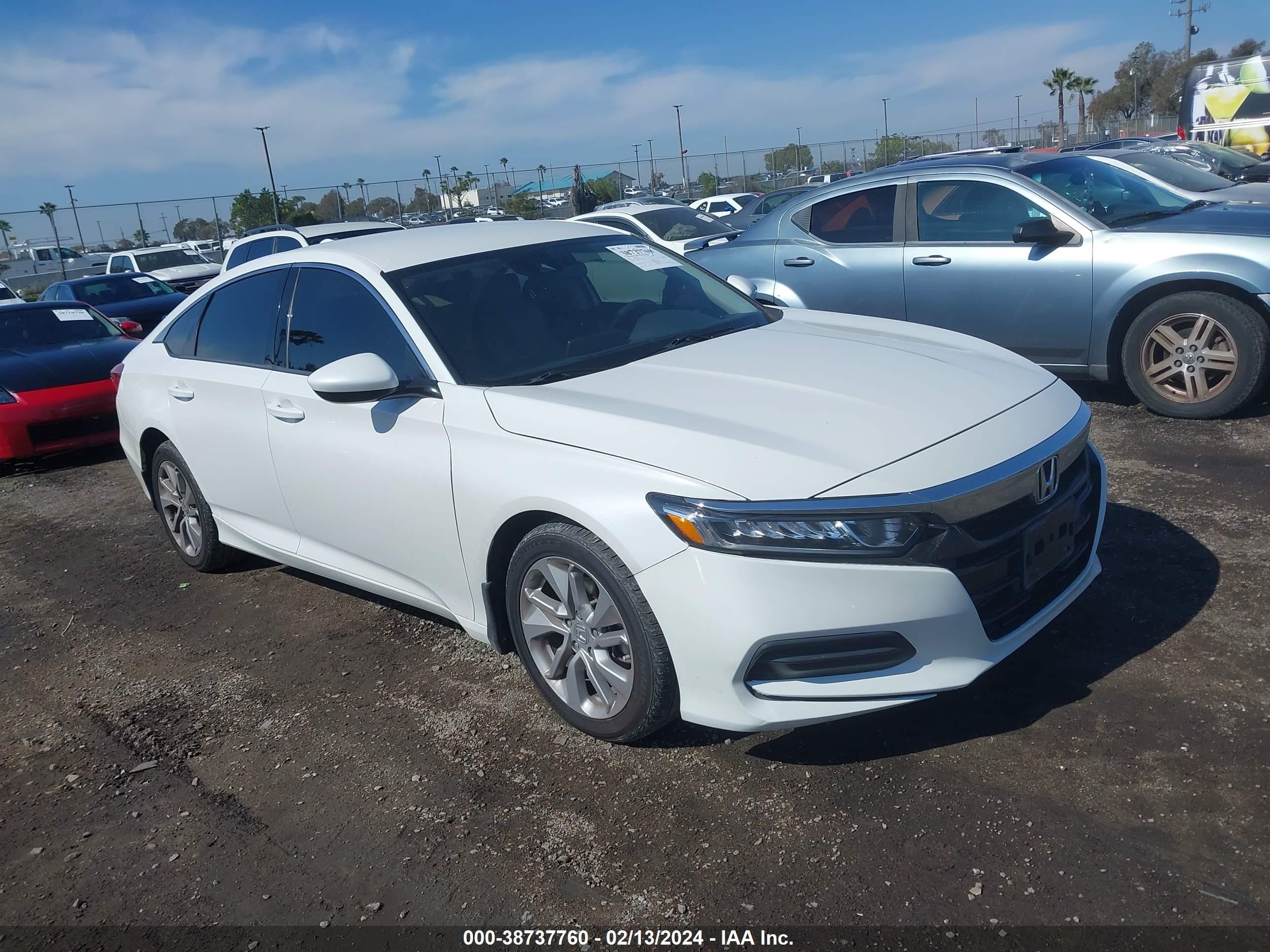 HONDA ACCORD 2019 1hgcv1f18ka142972