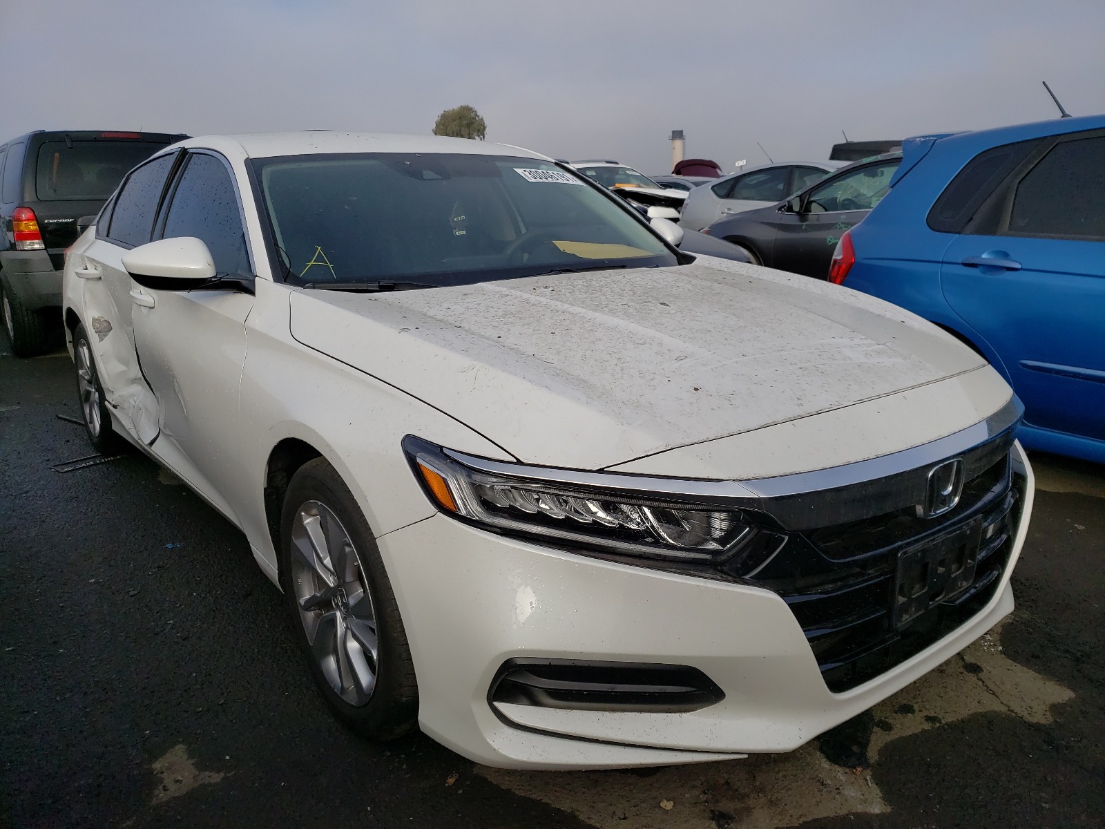 HONDA ACCORD 2018 1hgcv1f19ja135981