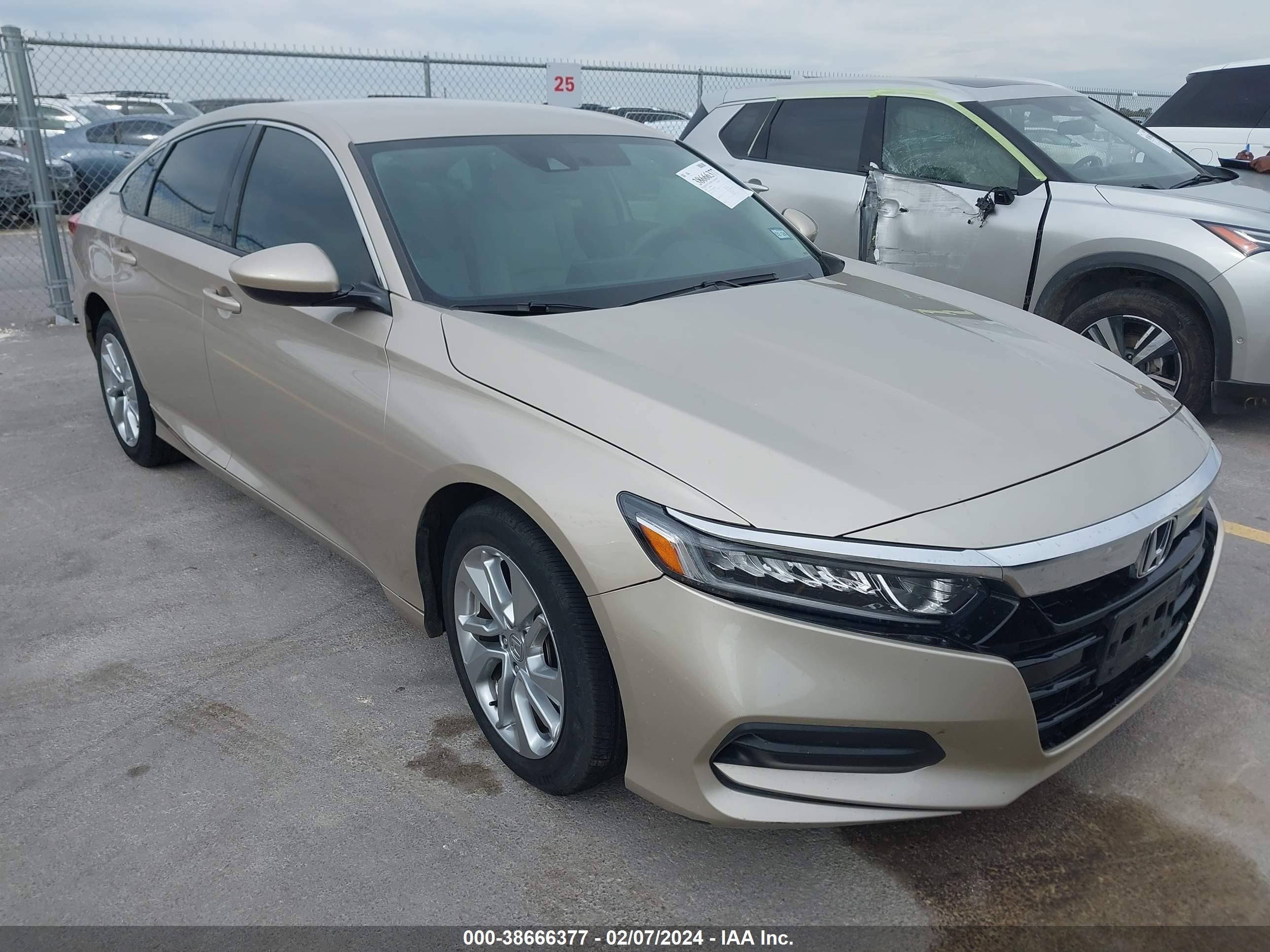 HONDA ACCORD 2019 1hgcv1f19ka003837