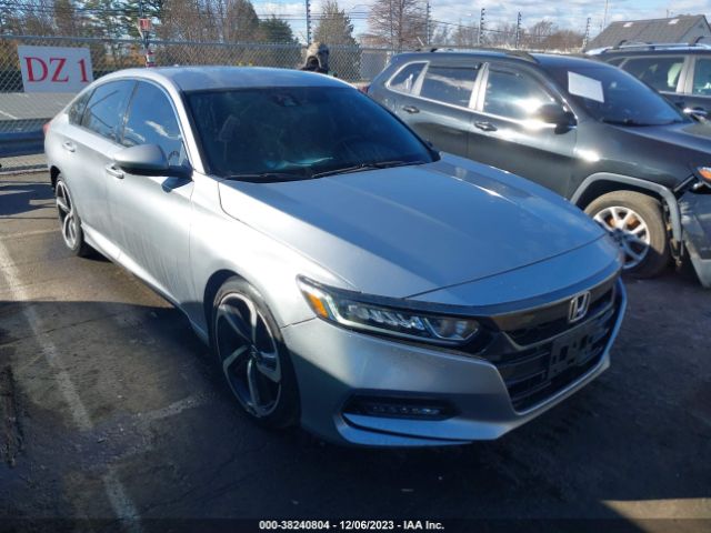 HONDA ACCORD 2018 1hgcv1f30ja042817