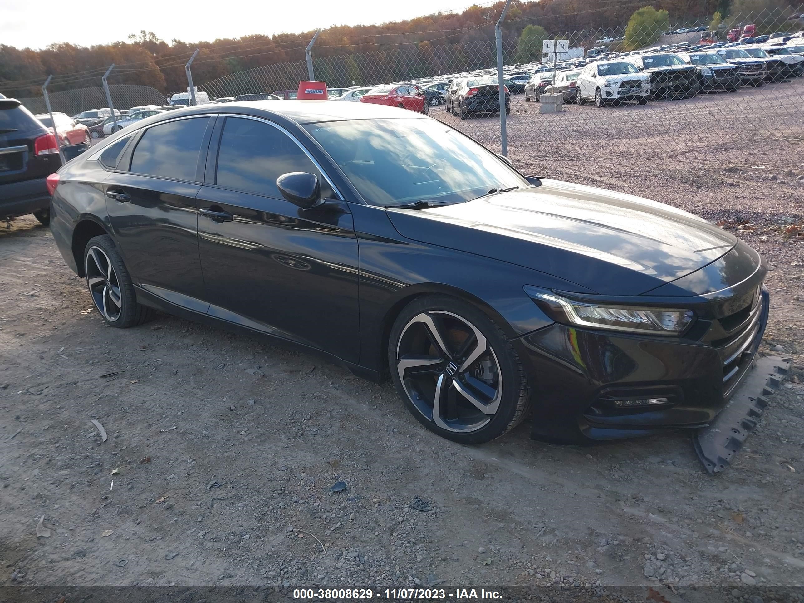 HONDA ACCORD 2018 1hgcv1f30ja127690