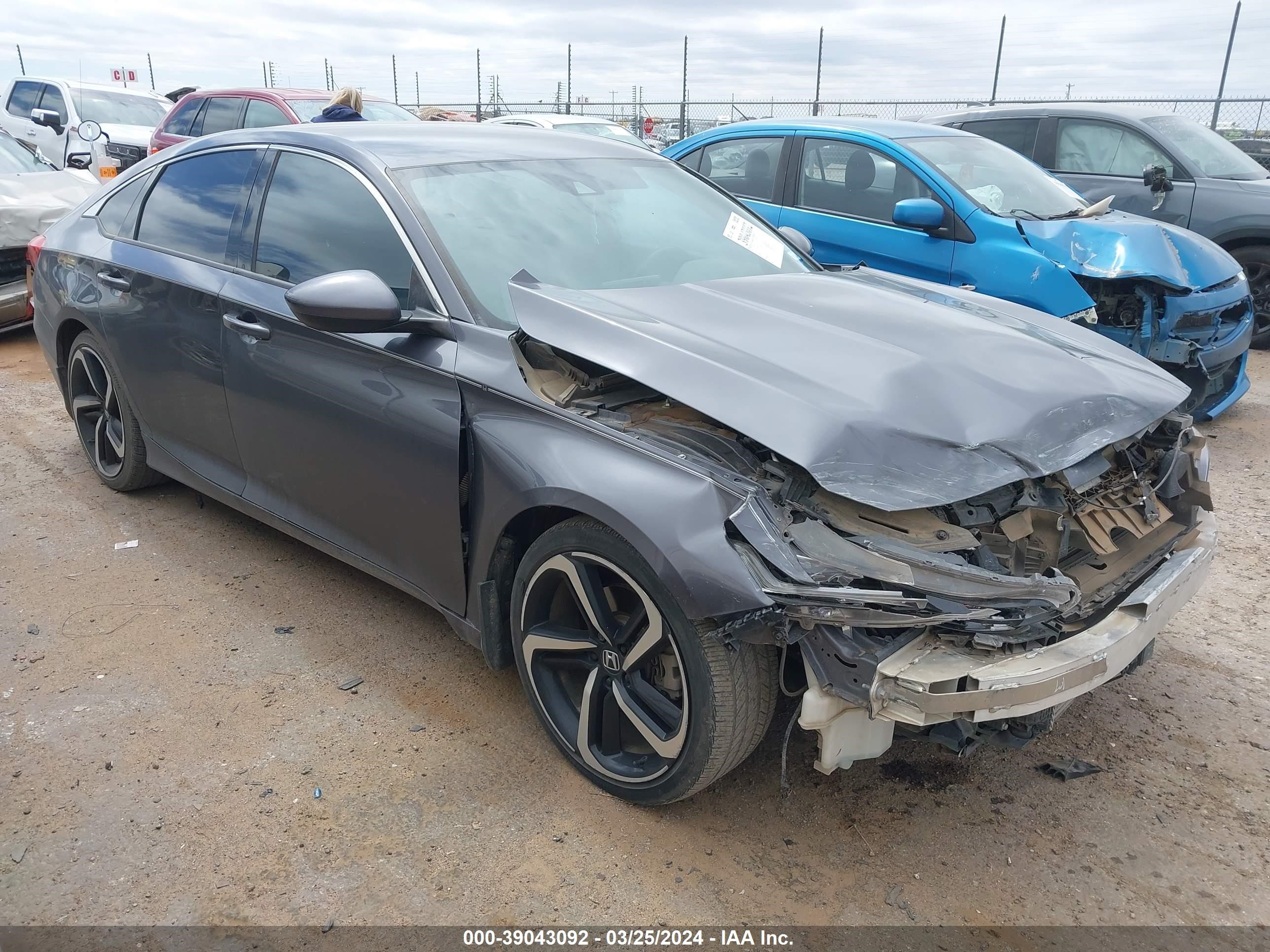 HONDA ACCORD 2018 1hgcv1f30ja177263