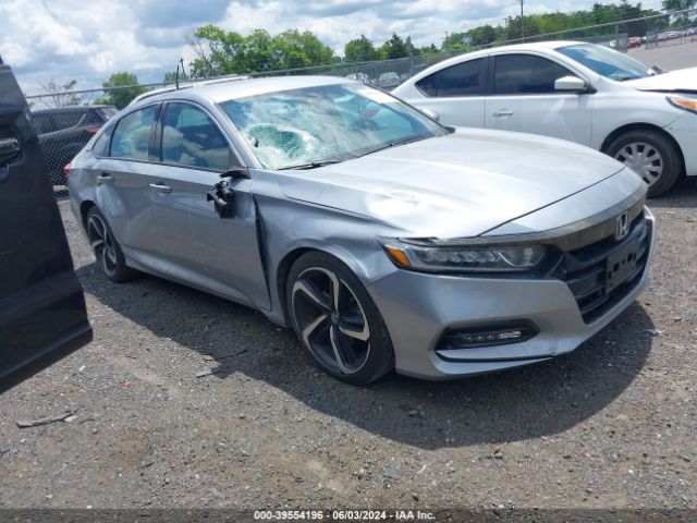 HONDA ACCORD 2018 1hgcv1f30ja208575