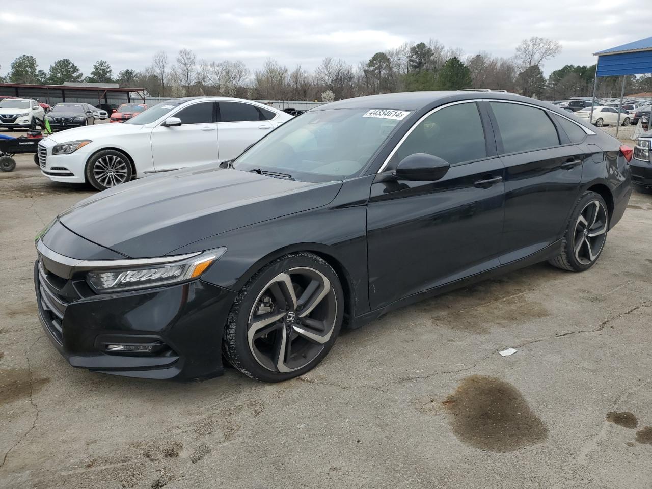 HONDA ACCORD 2018 1hgcv1f30ja210679