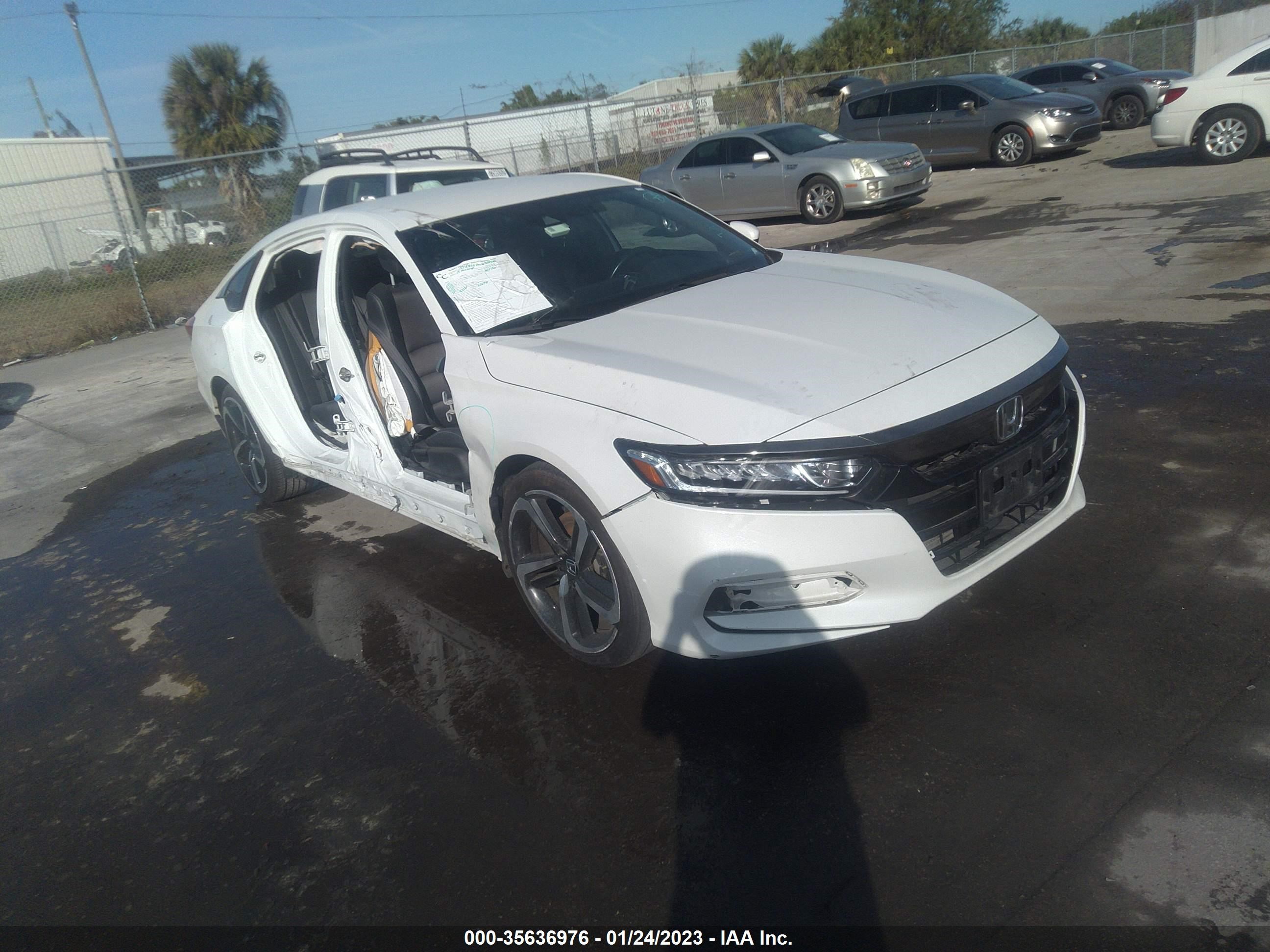 HONDA ACCORD 2019 1hgcv1f30ka035531