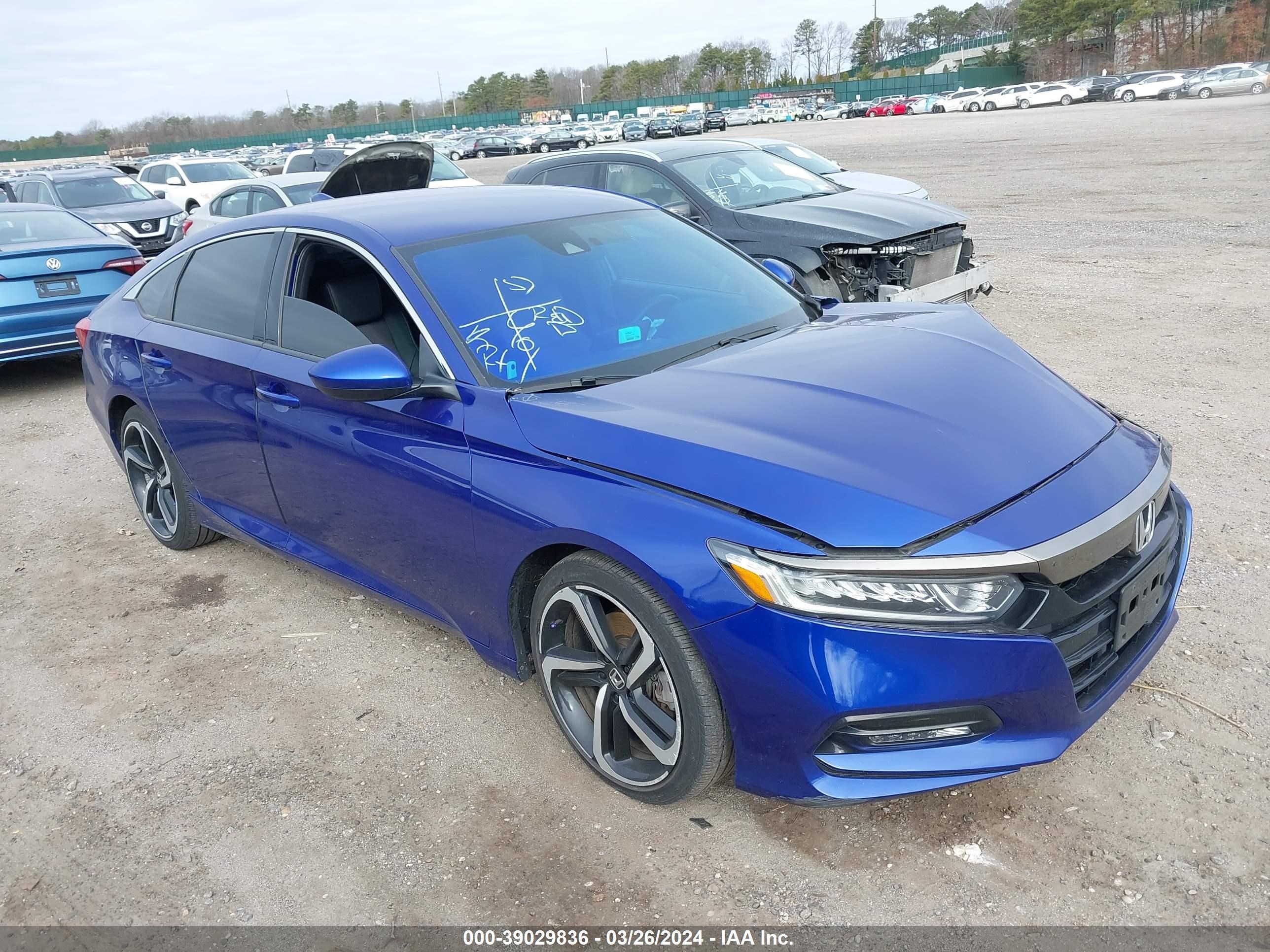 HONDA ACCORD 2019 1hgcv1f30ka140182