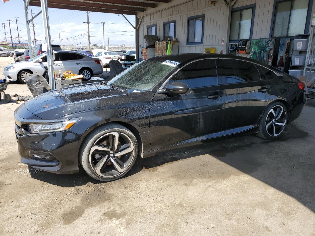 HONDA ACCORD 2018 1hgcv1f31ja269143