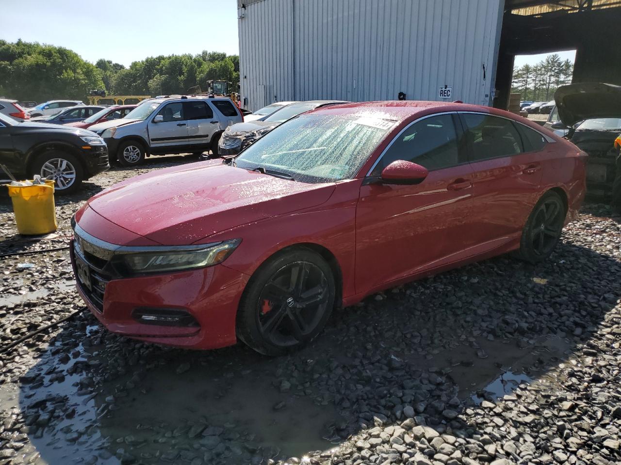 HONDA ACCORD 2018 1hgcv1f32ja096698