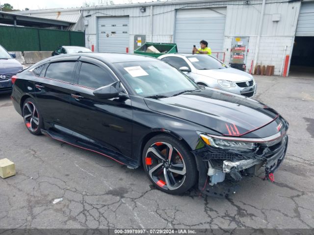 HONDA ACCORD 2018 1hgcv1f32ja133300