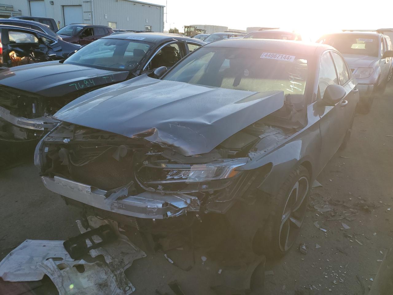 HONDA ACCORD 2019 1hgcv1f32ka005205