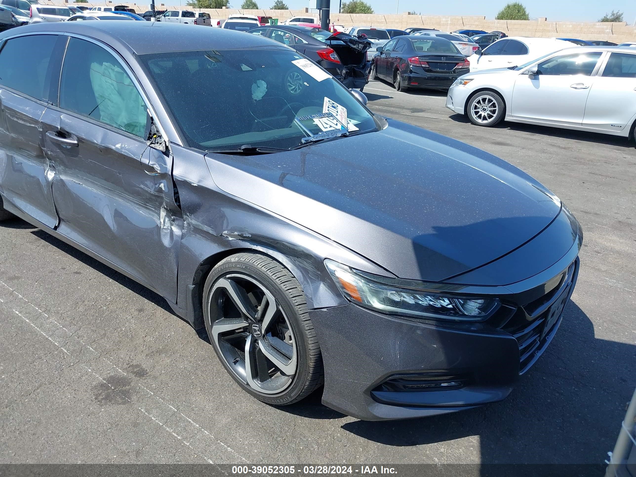 HONDA ACCORD 2019 1hgcv1f32ka125506