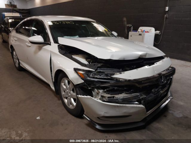 HONDA ACCORD 2018 1hgcv1f33ja060065