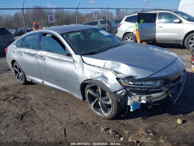 HONDA ACCORD 2018 1hgcv1f33ja072250