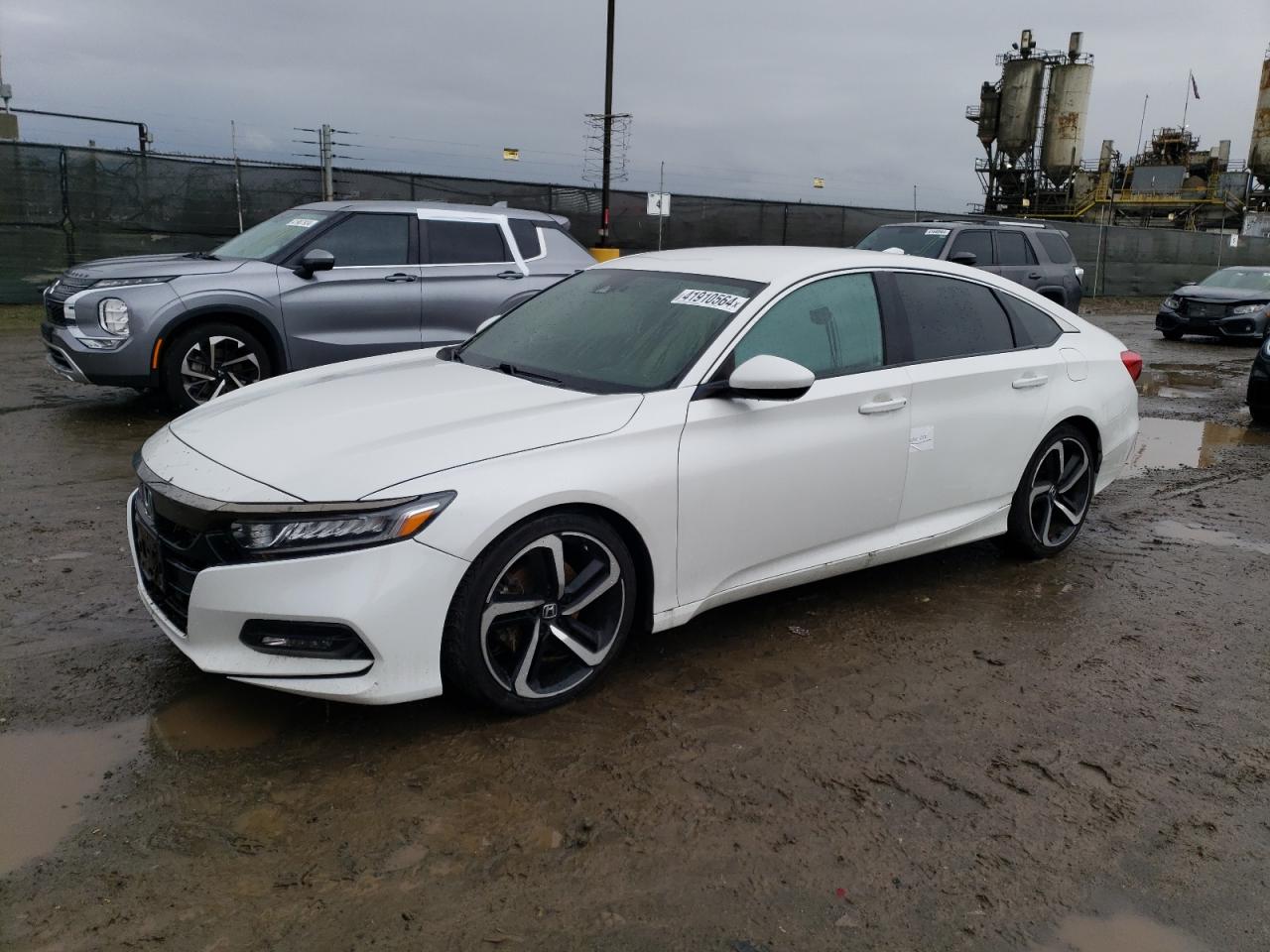 HONDA ACCORD 2018 1hgcv1f33ja170601