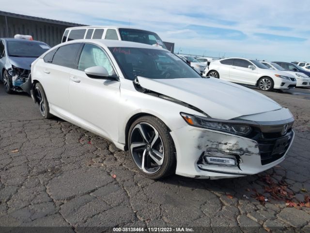 HONDA ACCORD 2018 1hgcv1f33ja233793