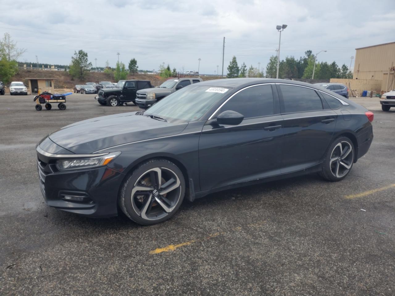 HONDA ACCORD 2018 1hgcv1f34ja241921