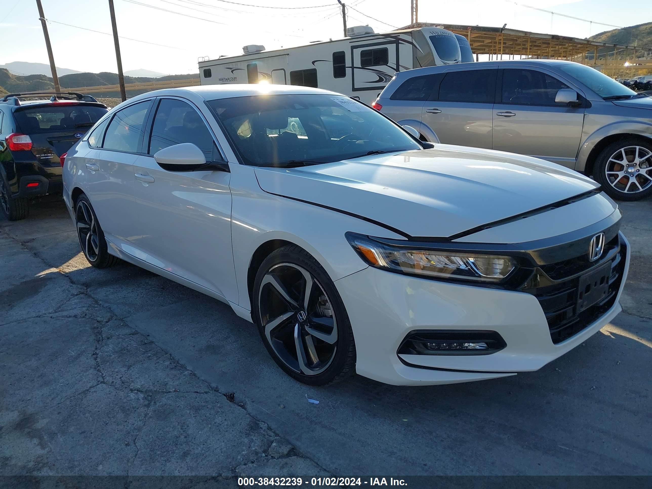 HONDA ACCORD 2019 1hgcv1f34ka118931