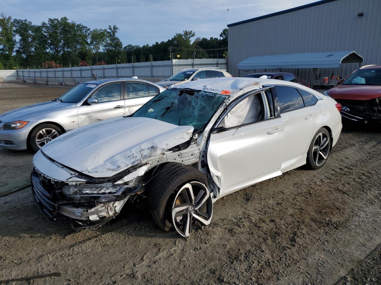 HONDA ACCORD 2018 1hgcv1f35ja027097