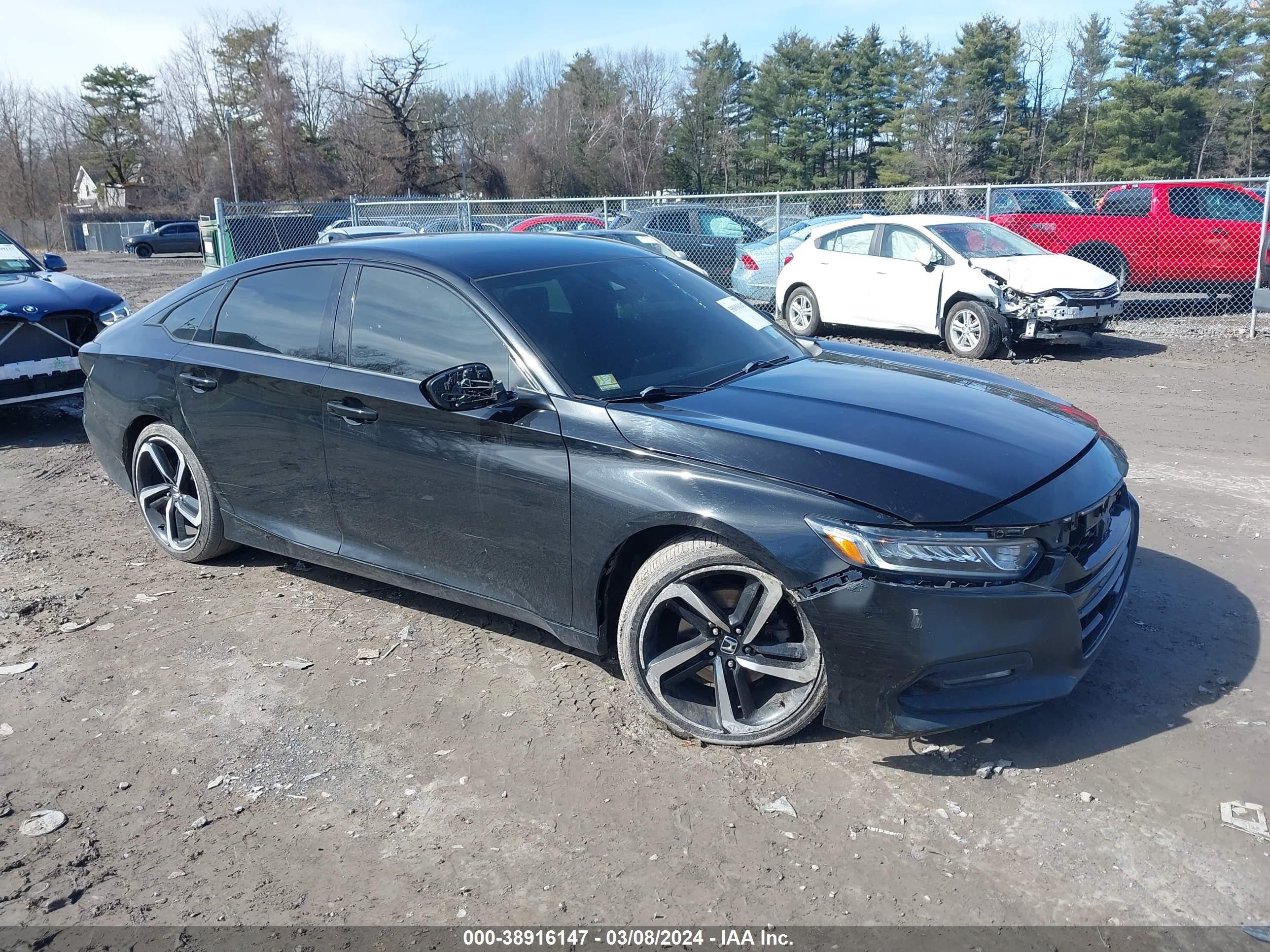 HONDA ACCORD 2018 1hgcv1f37ja126066