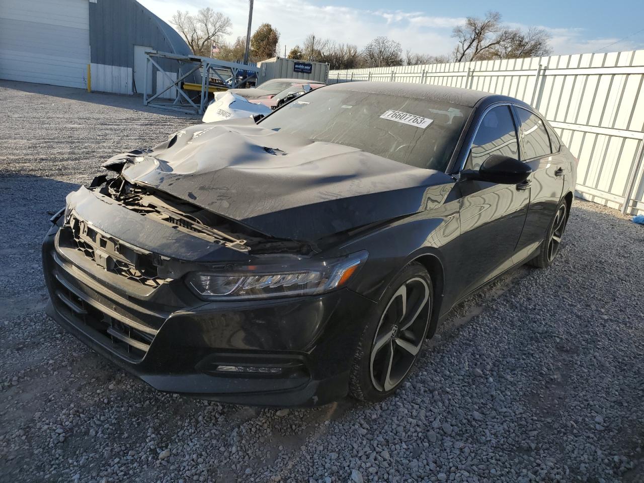 HONDA ACCORD 2018 1hgcv1f37ja133163