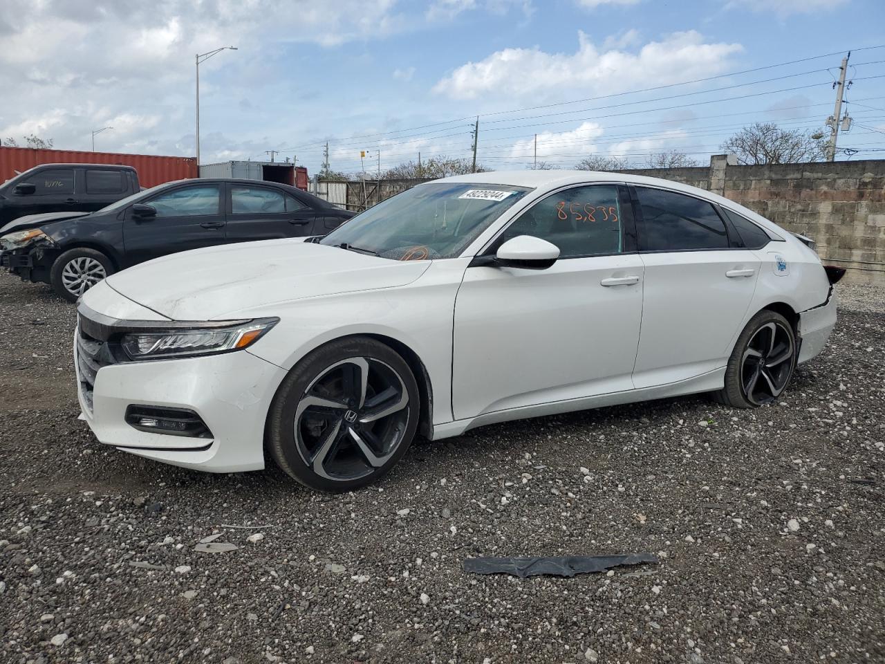 HONDA ACCORD 2018 1hgcv1f37ja226927